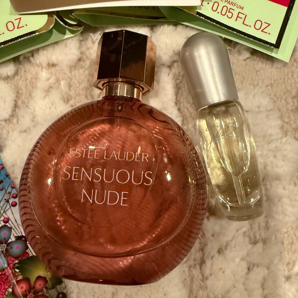 NEW! Estée Lauder samples plus sensuous nude full size!